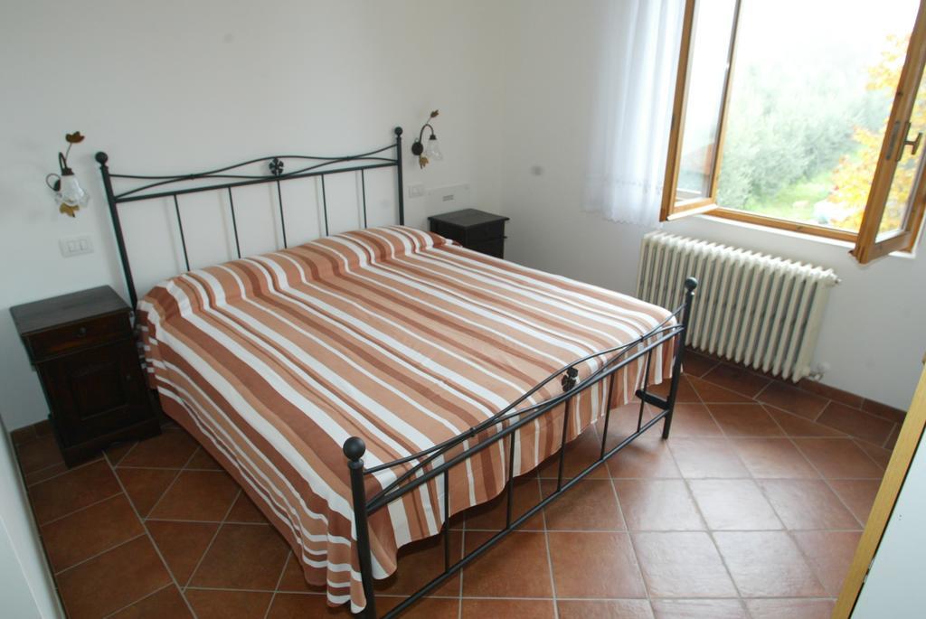 Il Casale Degli Ulivi B&B Ascoli Piceno Phòng bức ảnh