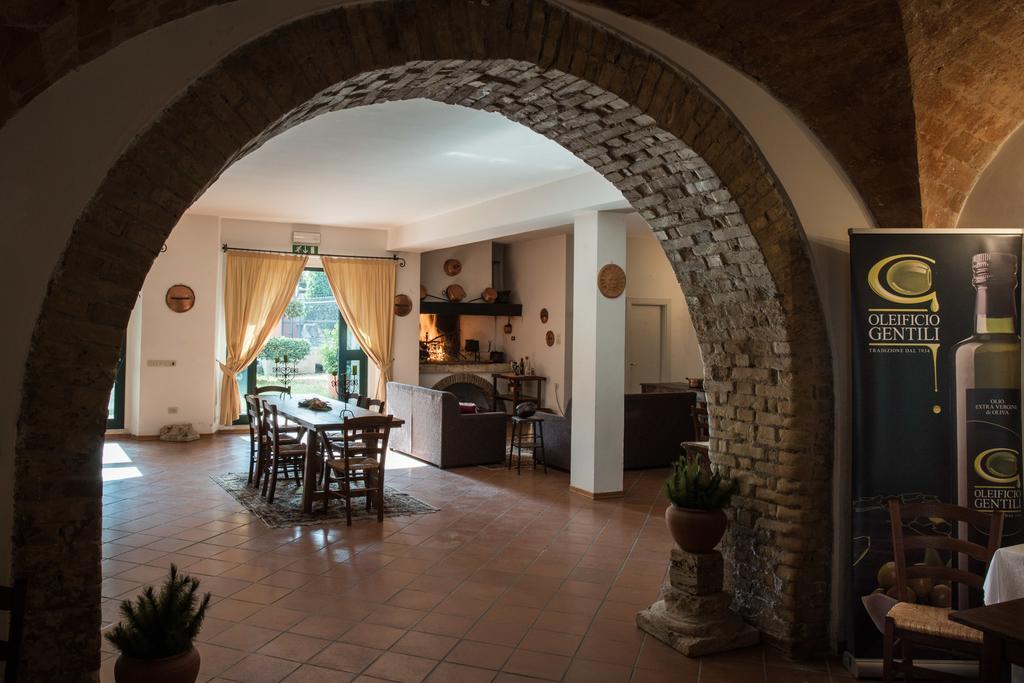 Il Casale Degli Ulivi B&B Ascoli Piceno Ngoại thất bức ảnh